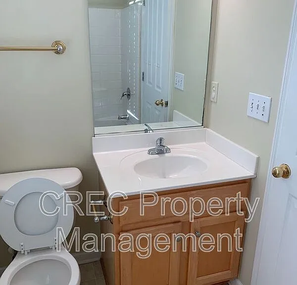 105 Barberry St — Photo 18