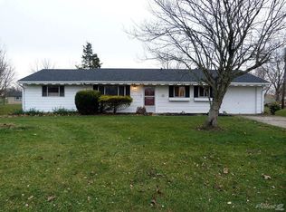 861 Easter Dr, Carlisle, OH 45005