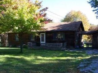 15583 Turner Rd, Lansing, MI 48906