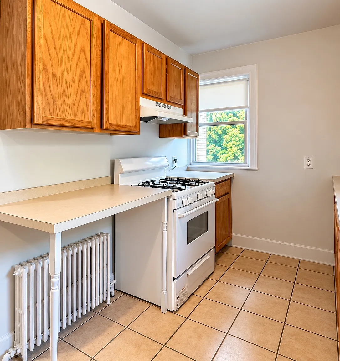 1 bed, 850 sqft, $1,900 — Photo 2