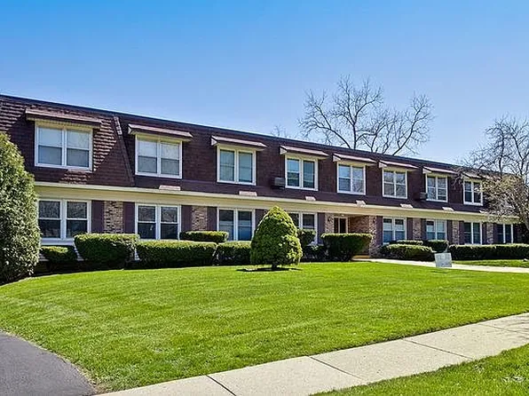 350 Brainerd Ave, Libertyville, IL