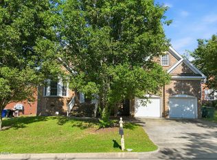 608 Oxboro Cir, Durham, NC 27713