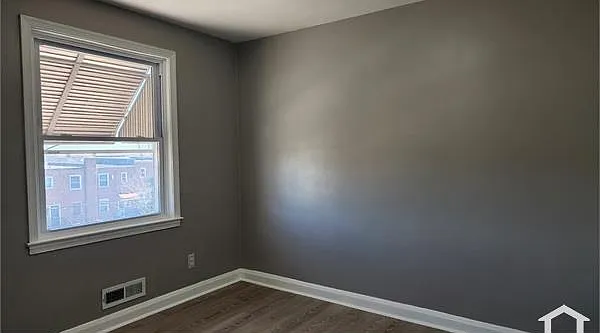 3906 Chesterfield Ave — Photo 5