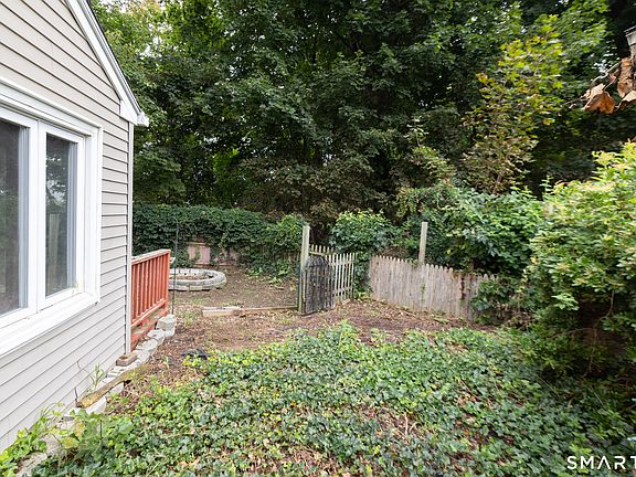 3rd image of 37 Vine Street