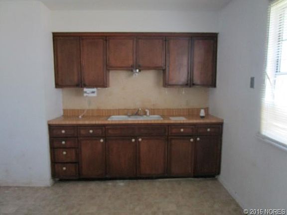 4th image of 2007 N 12th St