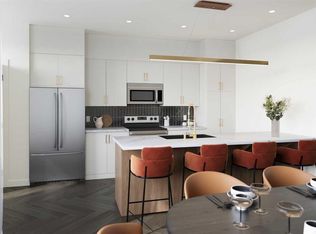 444 N Sora Blvd SE, Calgary, AB T3S0L9