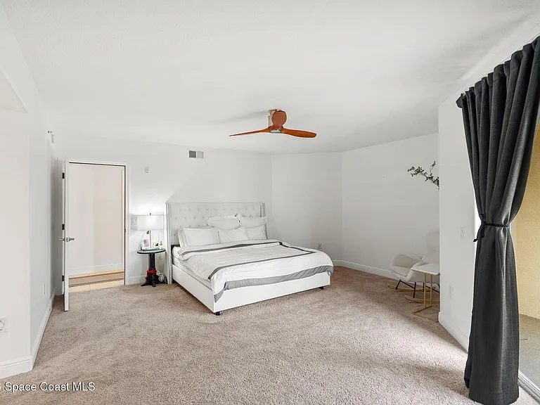 1095 Highway A1A #2502 — Photo 12