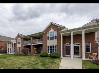 45733 Heather Ridge Dr, Macomb, MI 48044