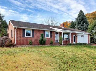 5114 Darlington Rd, York, PA 17408