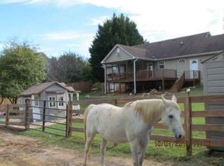 711 Elliott Rd, Dawsonville, GA 30534