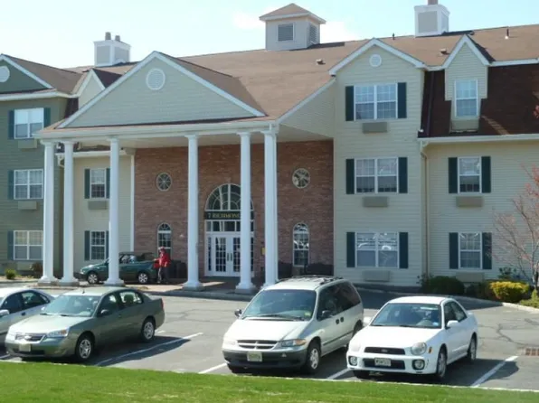 7213 Richmond Rd, West Milford, NJ 07480
