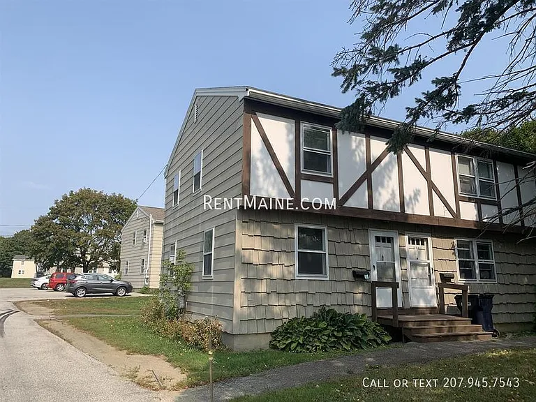 232 Mount Hope Ave — Photo 1