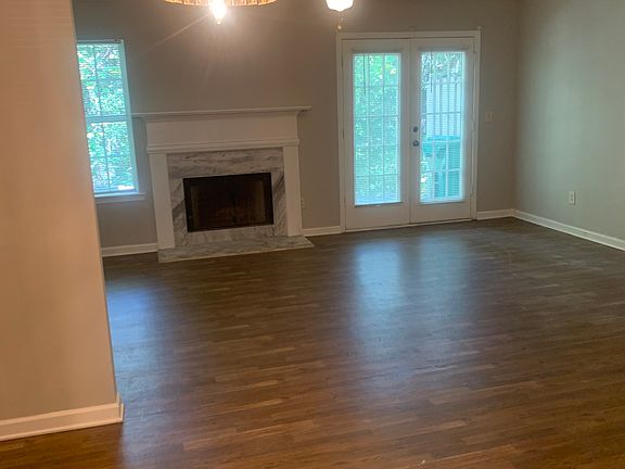 3rd image of 6494 Wellington Chase Ct