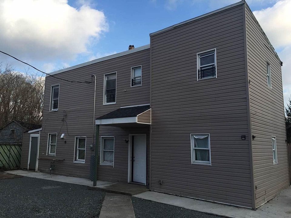 1st image of 29 Jackson St