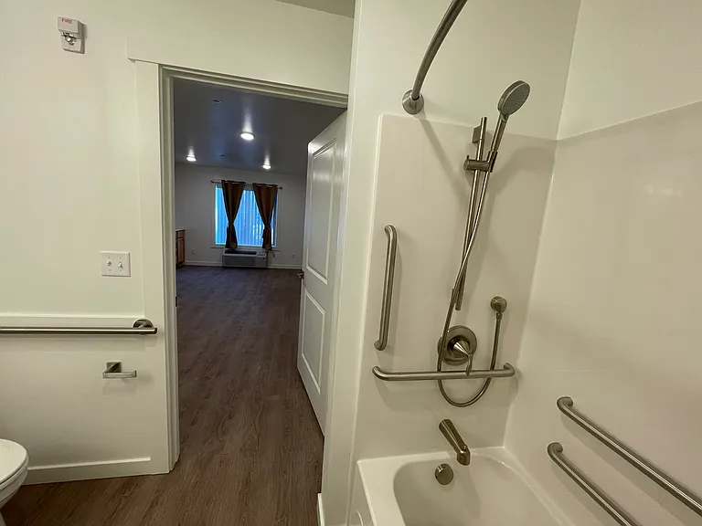 609 N Water St #104 — Photo 5