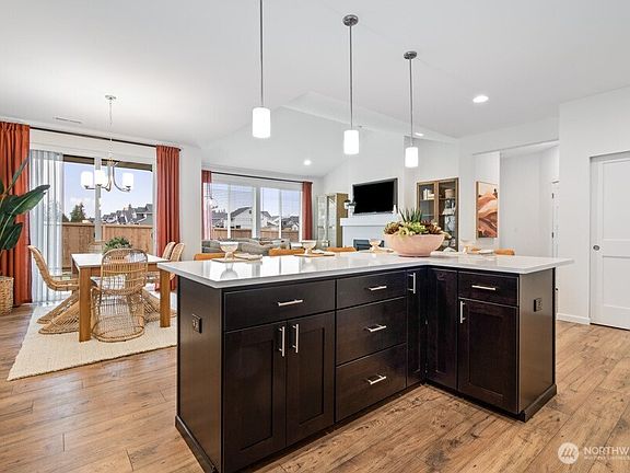 3rd image of 1722 148th Street S