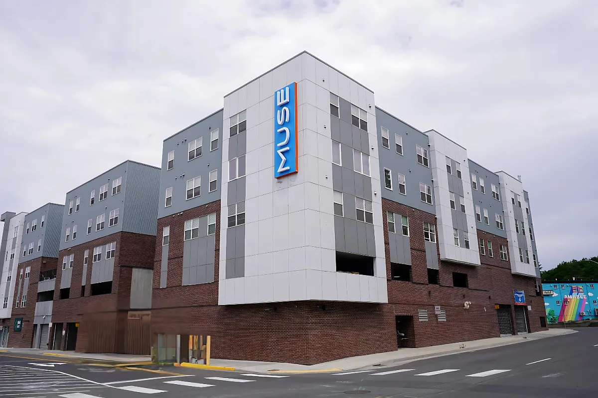 Muse on Main - Student Apartments — Photo 1
