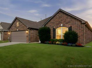 2921 N 1st St, Broken Arrow, OK 74012