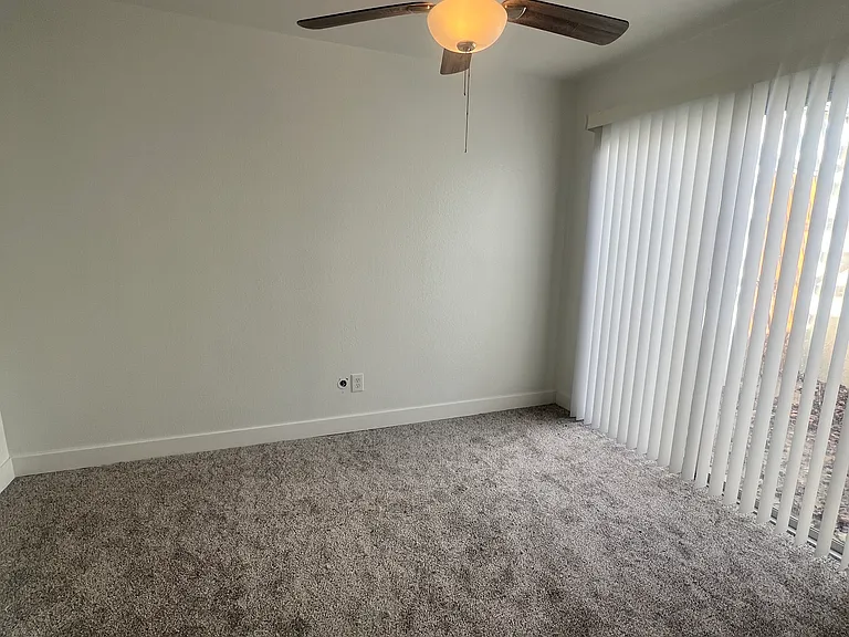 2700 La Palma Dr — Photo 10
