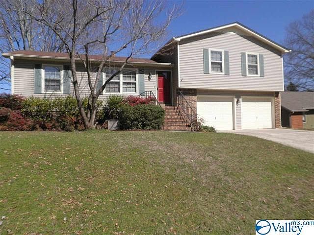 1st image of 1023 Vicksburg Ln SE