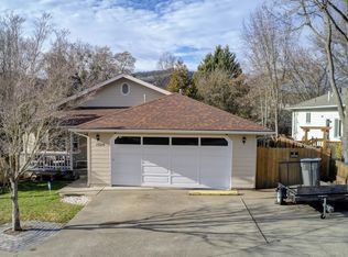 1524 NW Thompson Way, Grants Pass, OR 97526