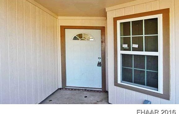 2nd image of 1810 Cedarview Dr