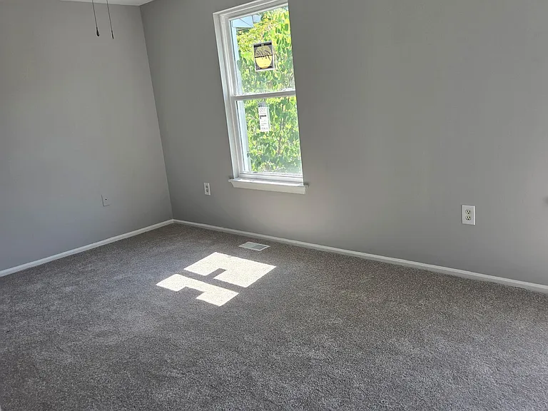 103 Kettering Dr — Photo 4
