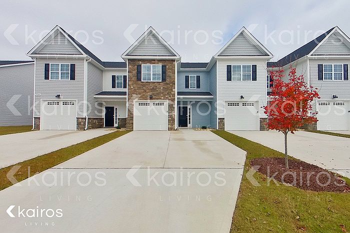 1st image of 3705 Oak Leaf Way #C