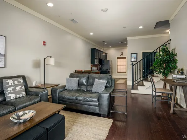 1401 6th St Unit 2D, Tuscaloosa, AL 35401