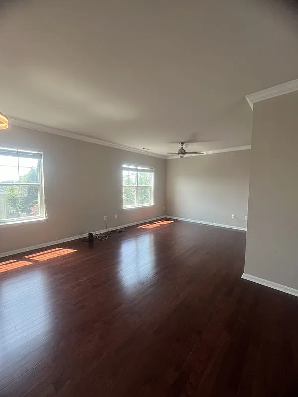 2 bed, 2.0 bath, 1300 sqft, $2,980 — Photo 3