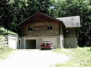 12004 S Fox Rd, Sauk City, WI 53583