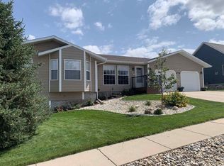 1038 S 35th St, Spearfish, SD 57783