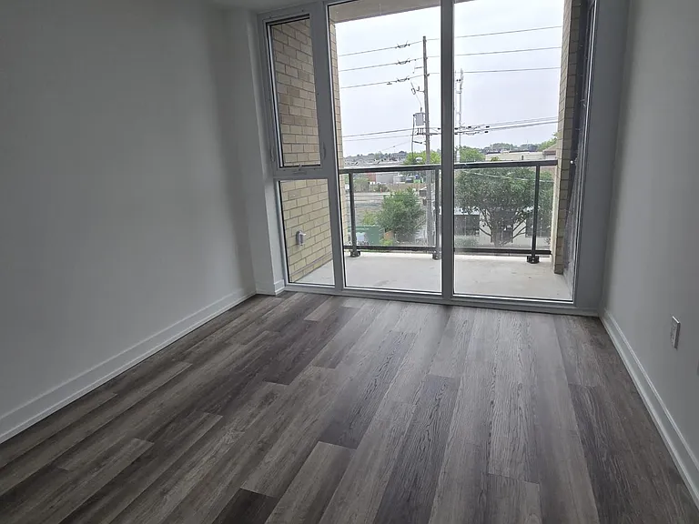 6 Chartwell Rd #314 — Photo 13