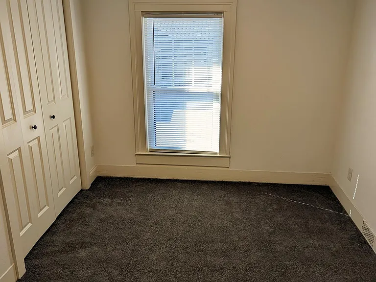 414 Cameron Ave — Photo 16