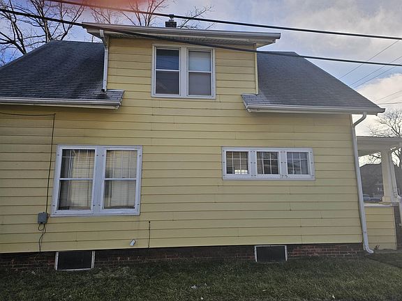 4th image of 2216 11th St