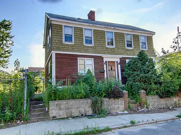 149 Burnside St, Providence, RI 02905