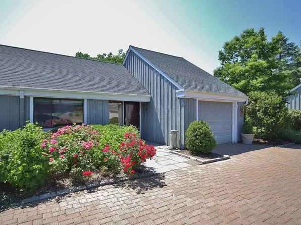 6 Heritage Hills #D, Somers, NY 10589