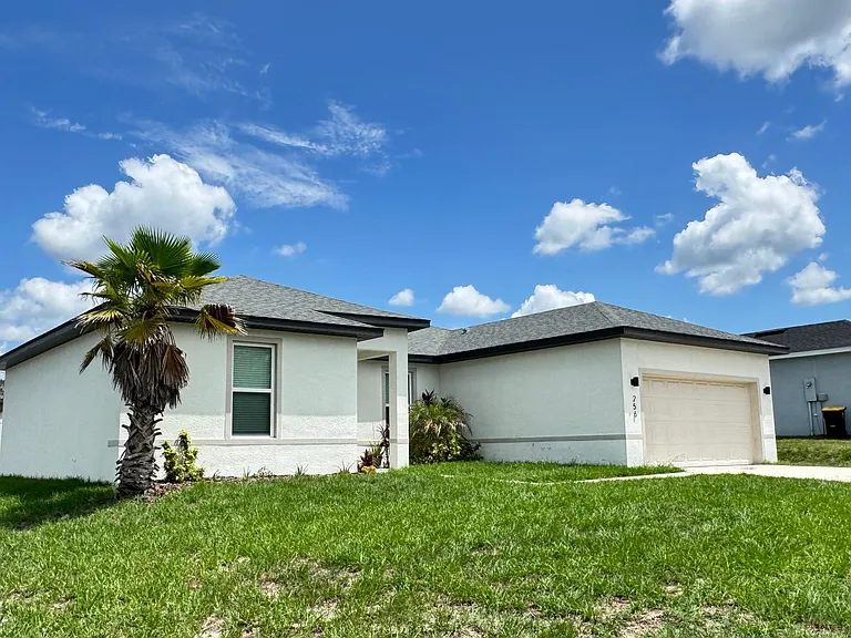 256 Hyacinth Ct — Photo 2