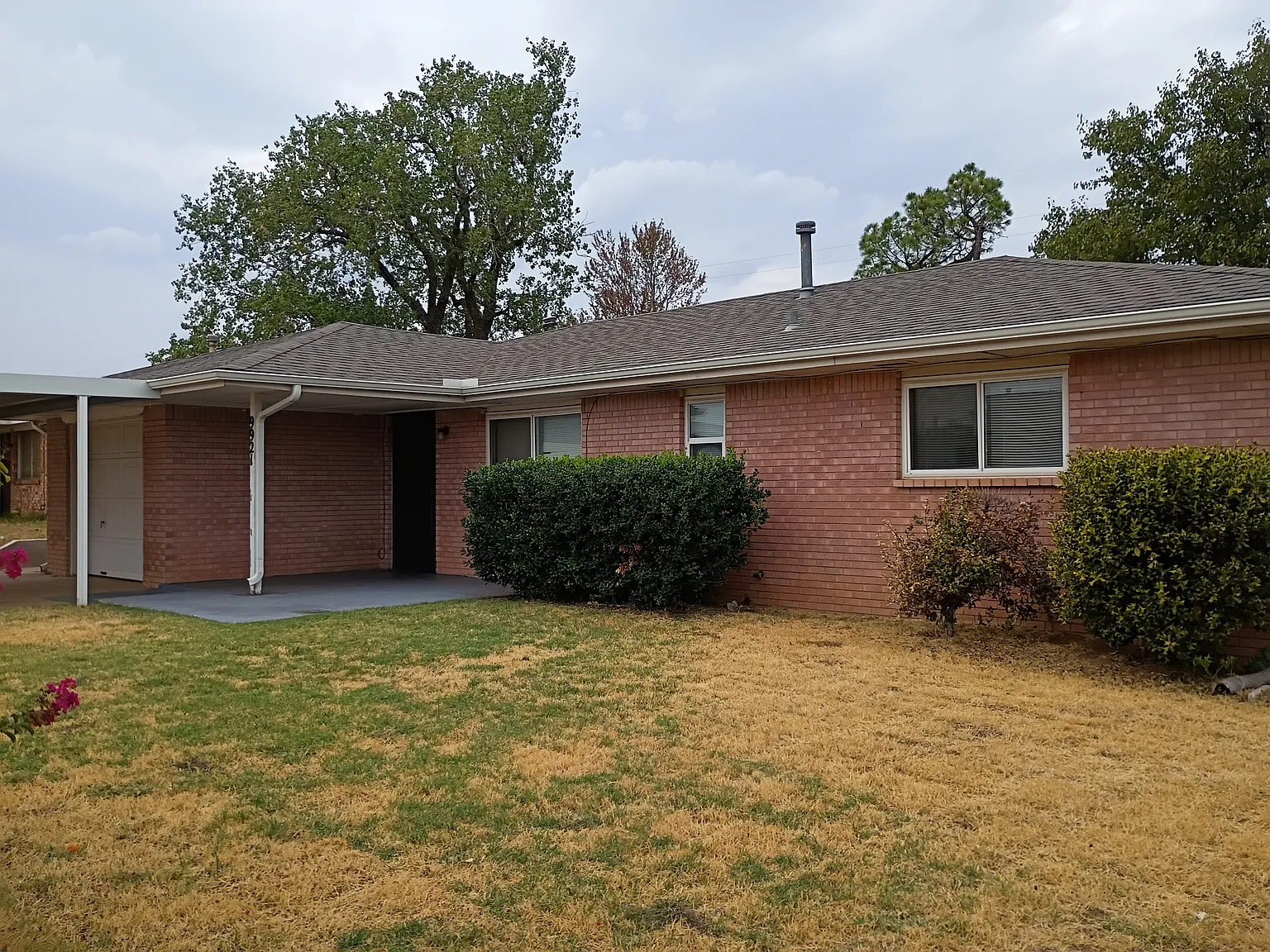 9921 Harmony Dr — Photo 1