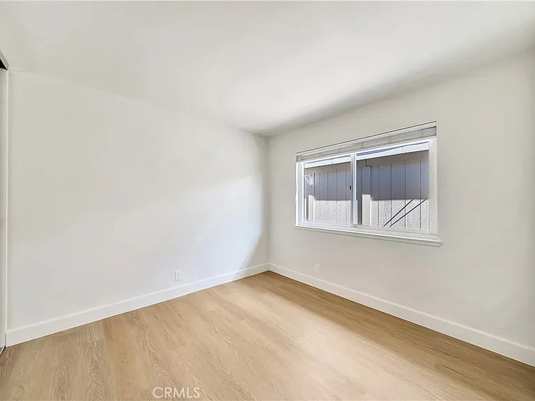 3482 Almond St — Photo 26