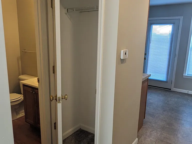 13 Marvin Dr — Photo 4