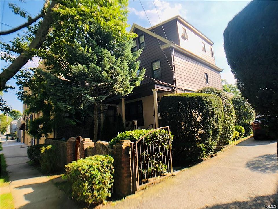 1st image of 454 S 10th Ave