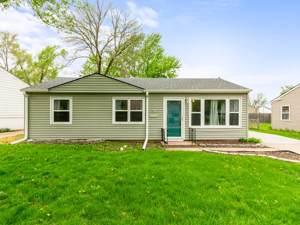 4022 Wakeman Dr, Council Bluffs, IA 51501