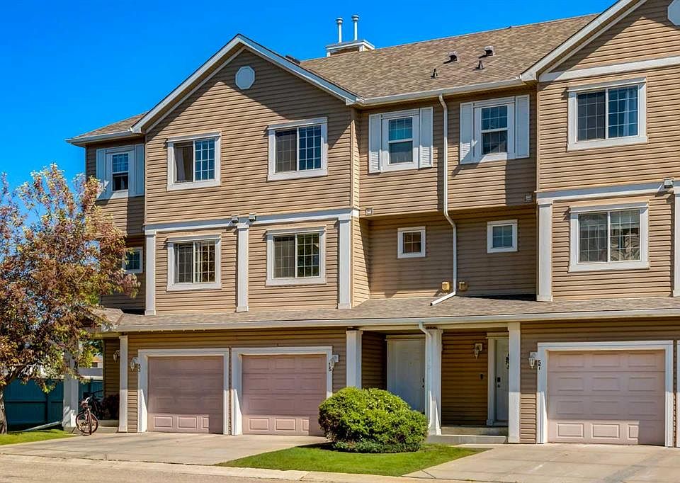1st image of 55 S Copperfield Ct SE