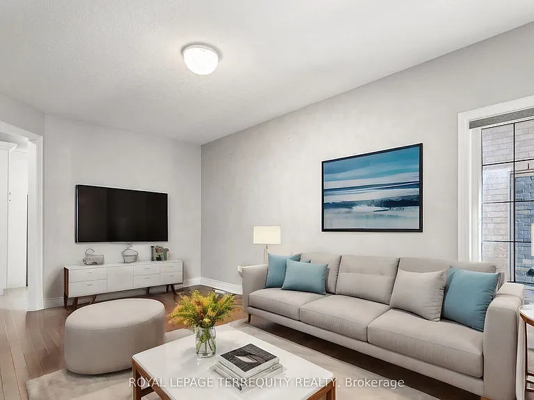1818 Lamstone St — Photo 7