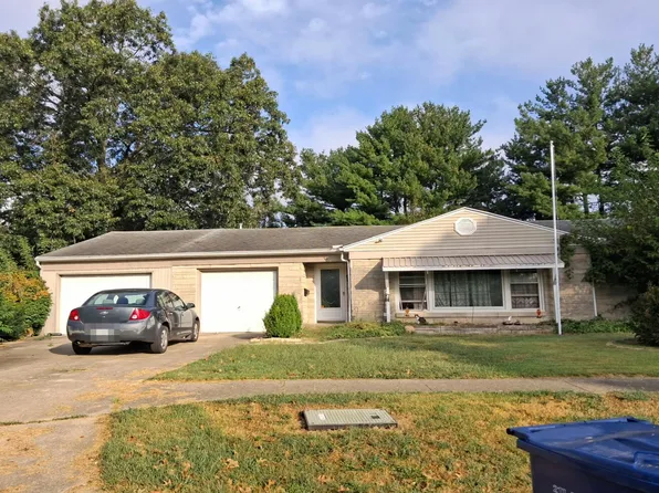 15 Parisian Ct, Paris, IL 61944