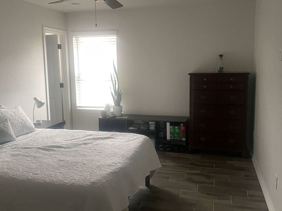 2nd image of 6207 Cordillera Dr
