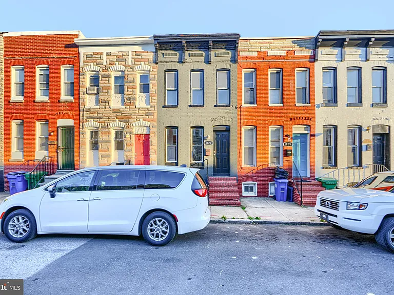 1127 Sargeant St — Photo 3