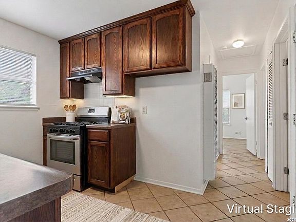 4th image of 6039 GOLDEN VALLEY DR