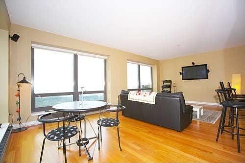 2nd image of 130 N Garland Ct Unit 7-89